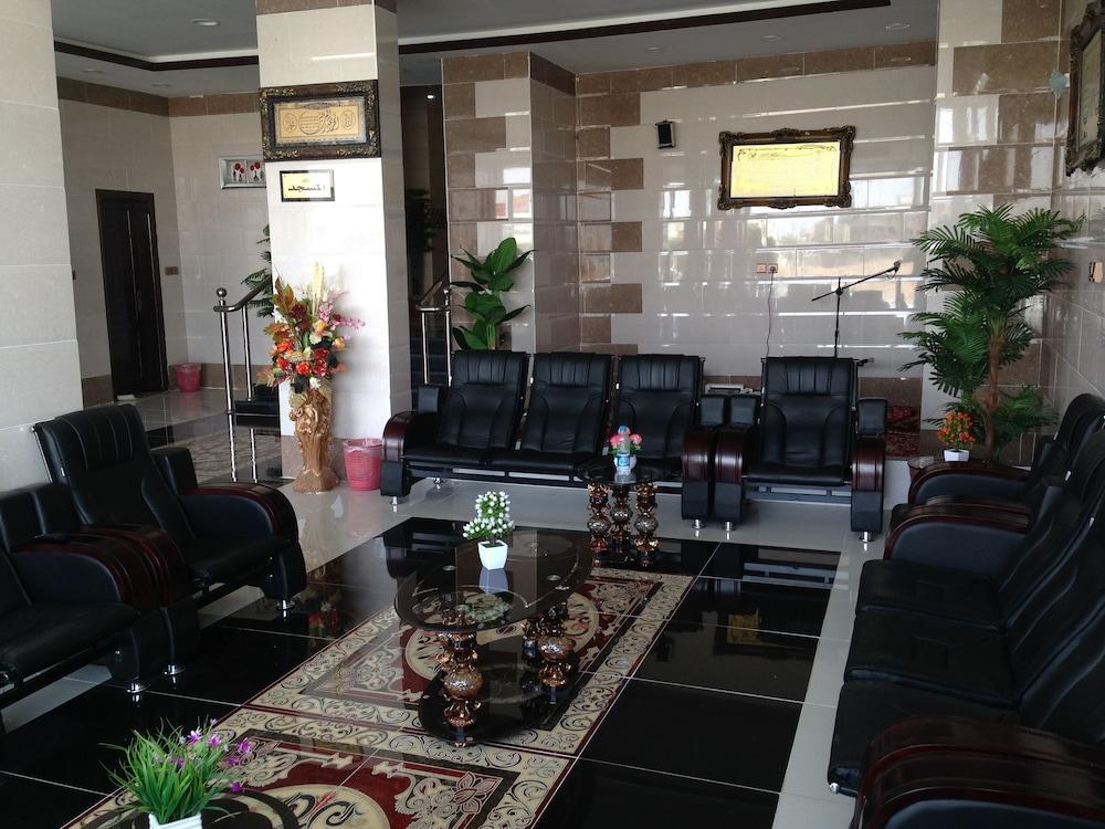 Al Eairy Furnished Apartments Tabuk 2 - Lobby Sitting Area