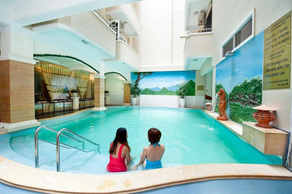 Palm Beach Hotel - Pool