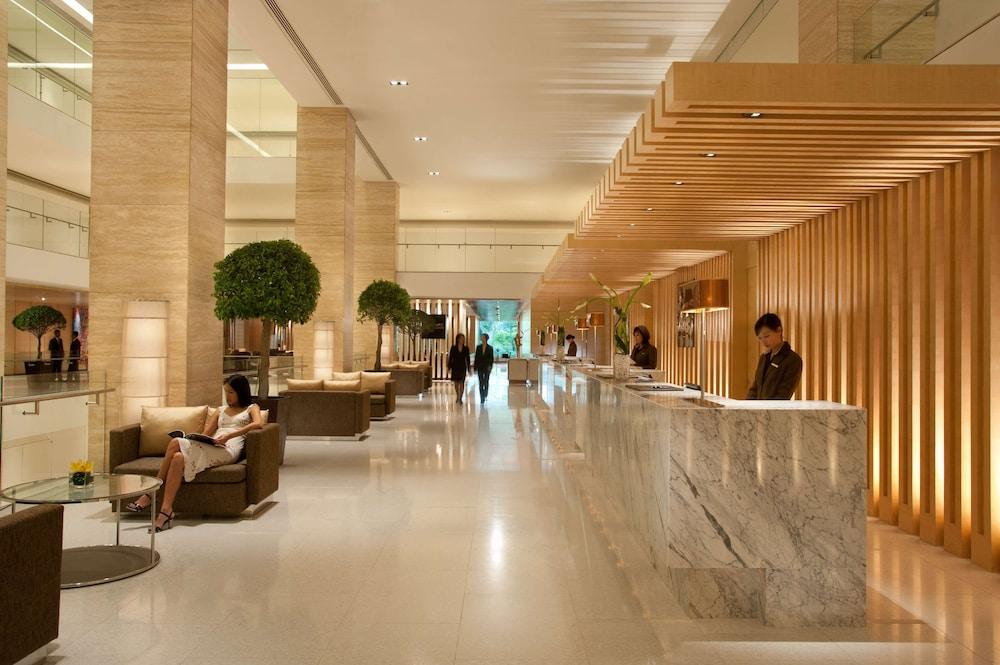 DoubleTree by Hilton Hotel Kuala Lumpur - Lobby