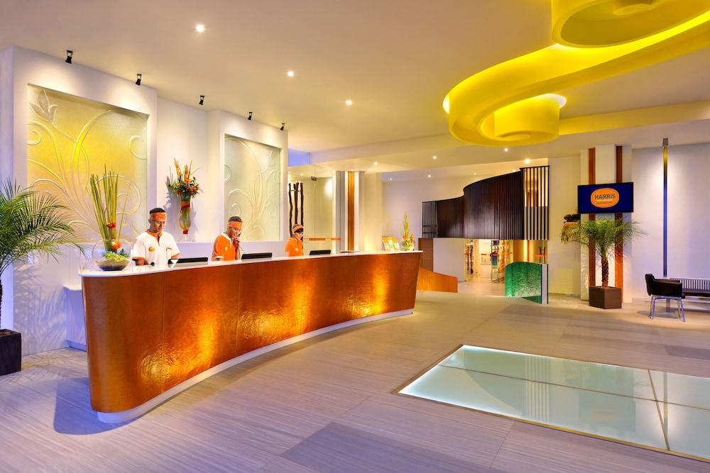 HARRIS Hotel & Residence Sunset Road - Bali - Reception