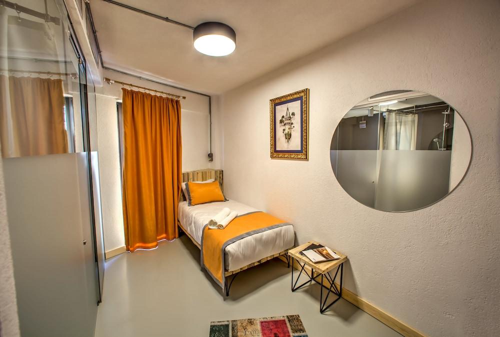 Vavien Hotel - Room
