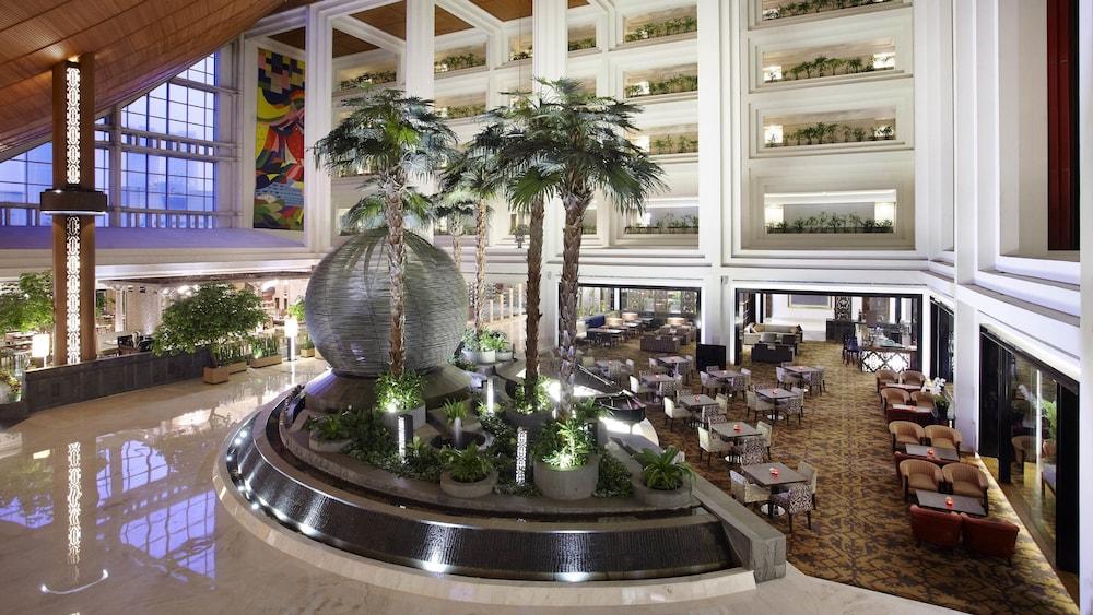 Gran Melia Jakarta - Lobby Lounge