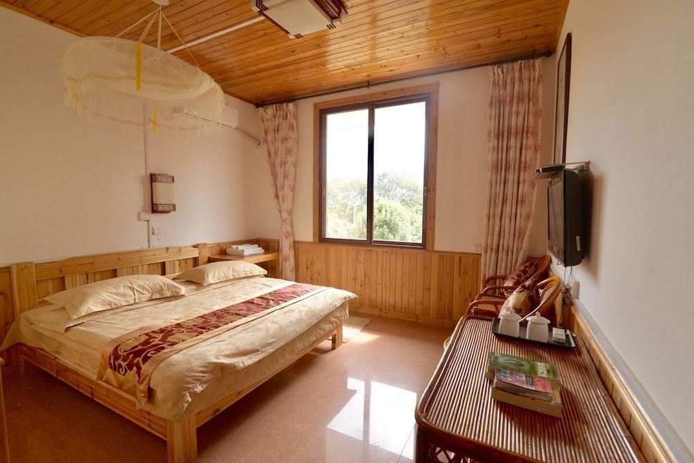 Yangshuo Dahuwai Camps Hotel - Room