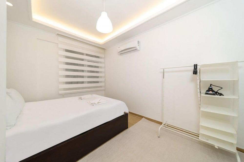 Cozy Apartment Near Konyaalti Beach in Antalya - Room