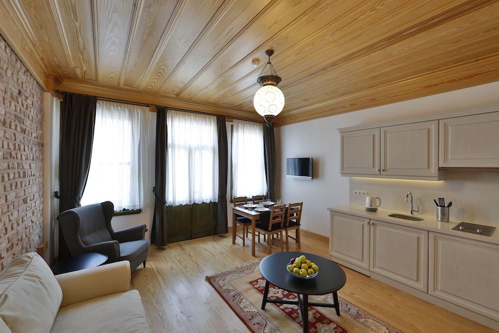 Catirga Konak Apartments - Featured Image