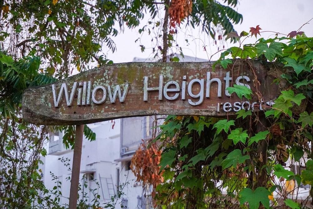 Willow Heights Athirapally - Exterior