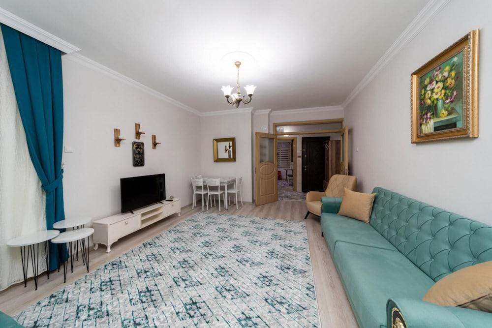 Pleasant Flat With Balcony in Kaleici - Featured Image