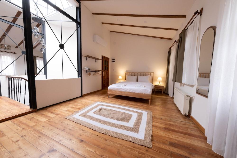 Penthouse in the Heart of Pera - Room