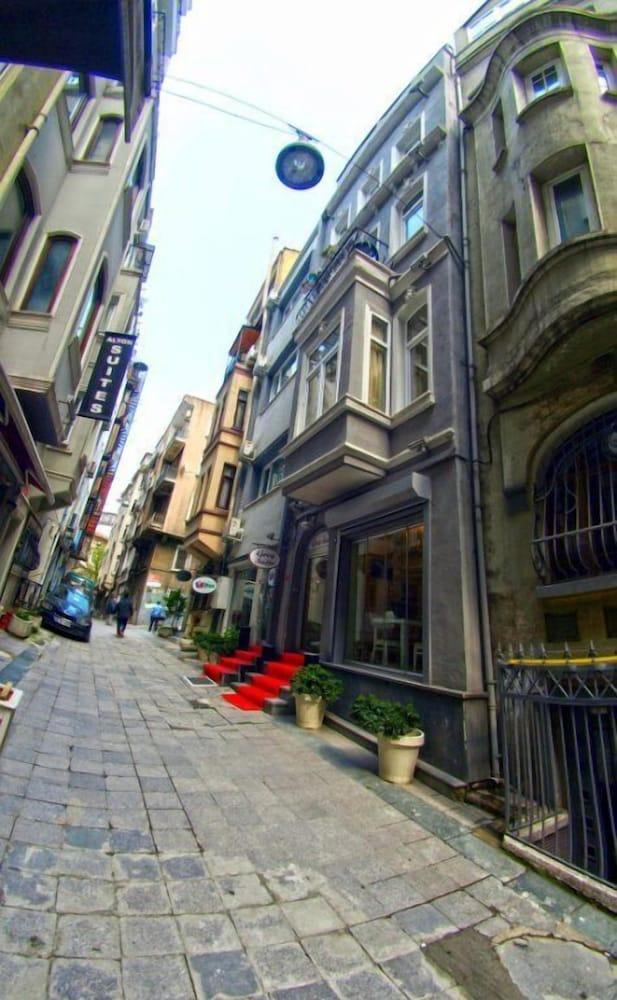 Ada Home's Hotel Taksim - Featured Image