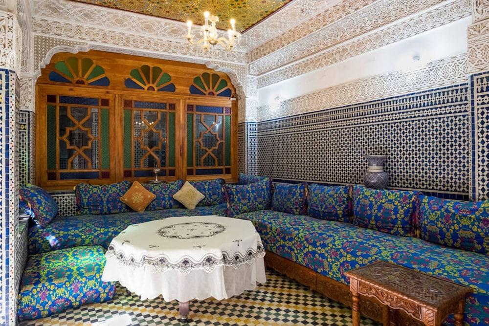 Riad Les Chrifis - Lobby Sitting Area