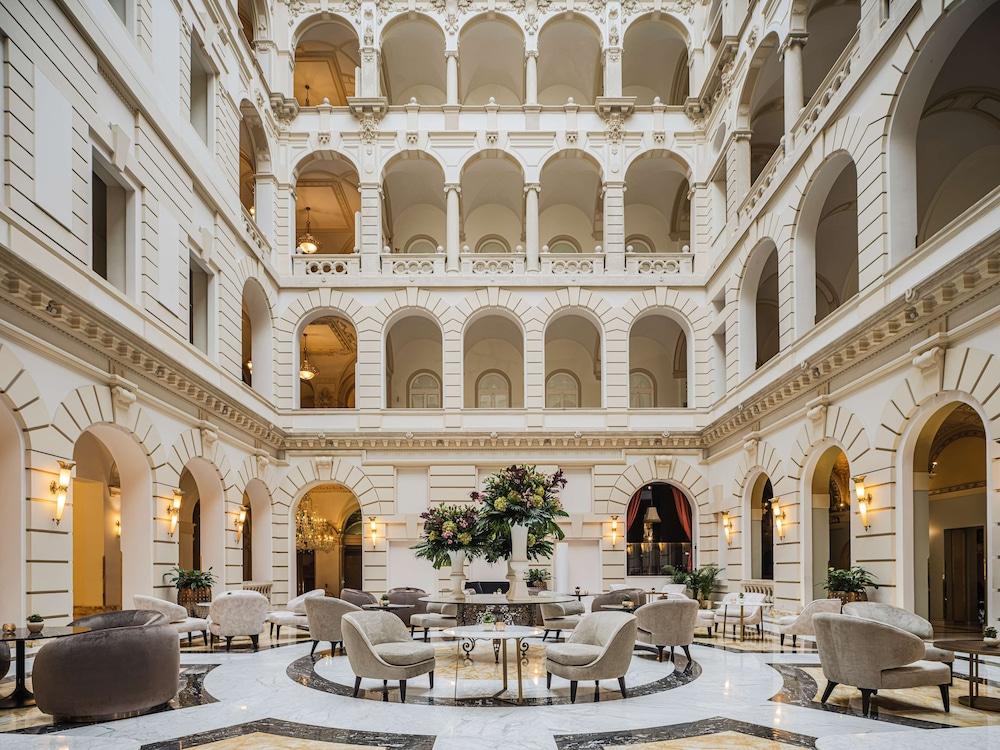 Anantara New York Palace Budapest - A Leading Hotel of the World - Lobby