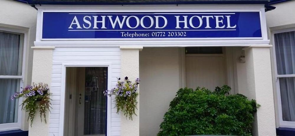 Ashwood Hotel - Exterior