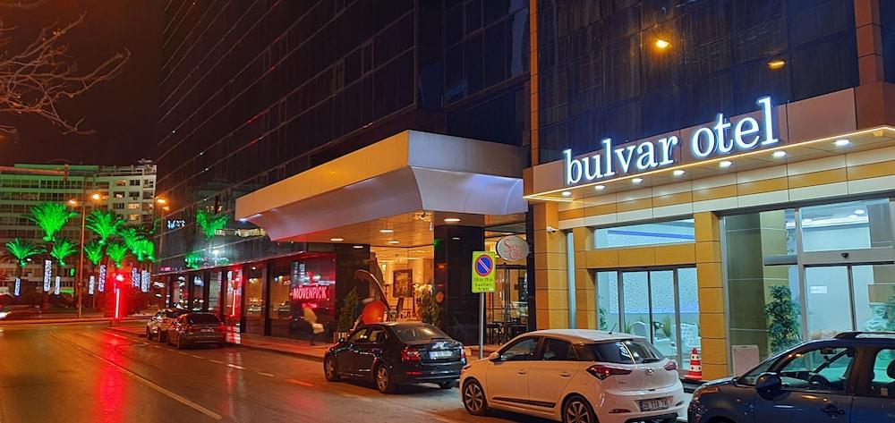 Bulvar Hotel - Featured Image