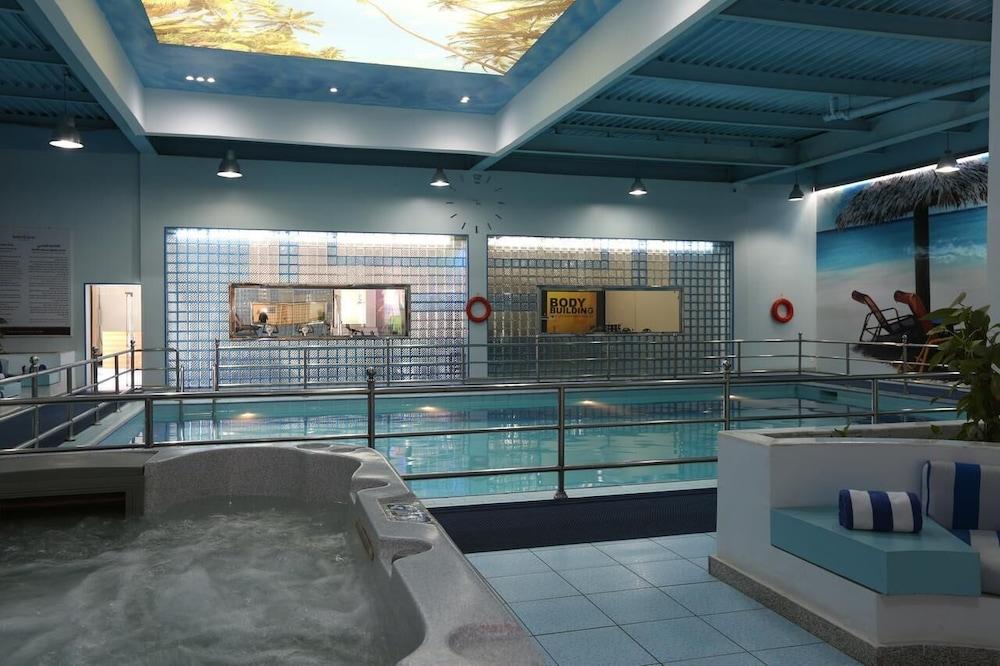 فندق خميس مشيط - Indoor Pool