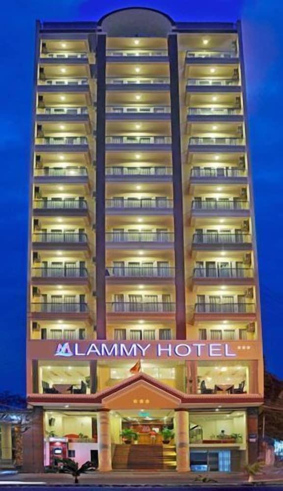 Lammy Hotel - Featured Image