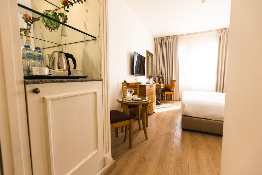 Liwan Hotel - Room