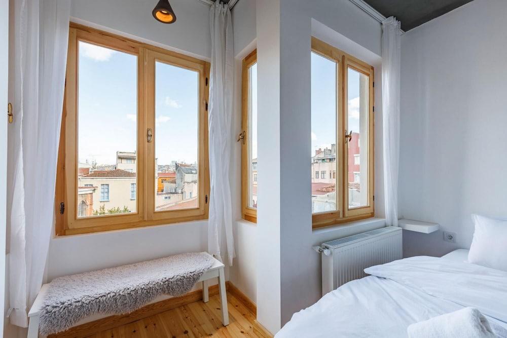Comfy House Near Golden Horn With an Amazing View - Room