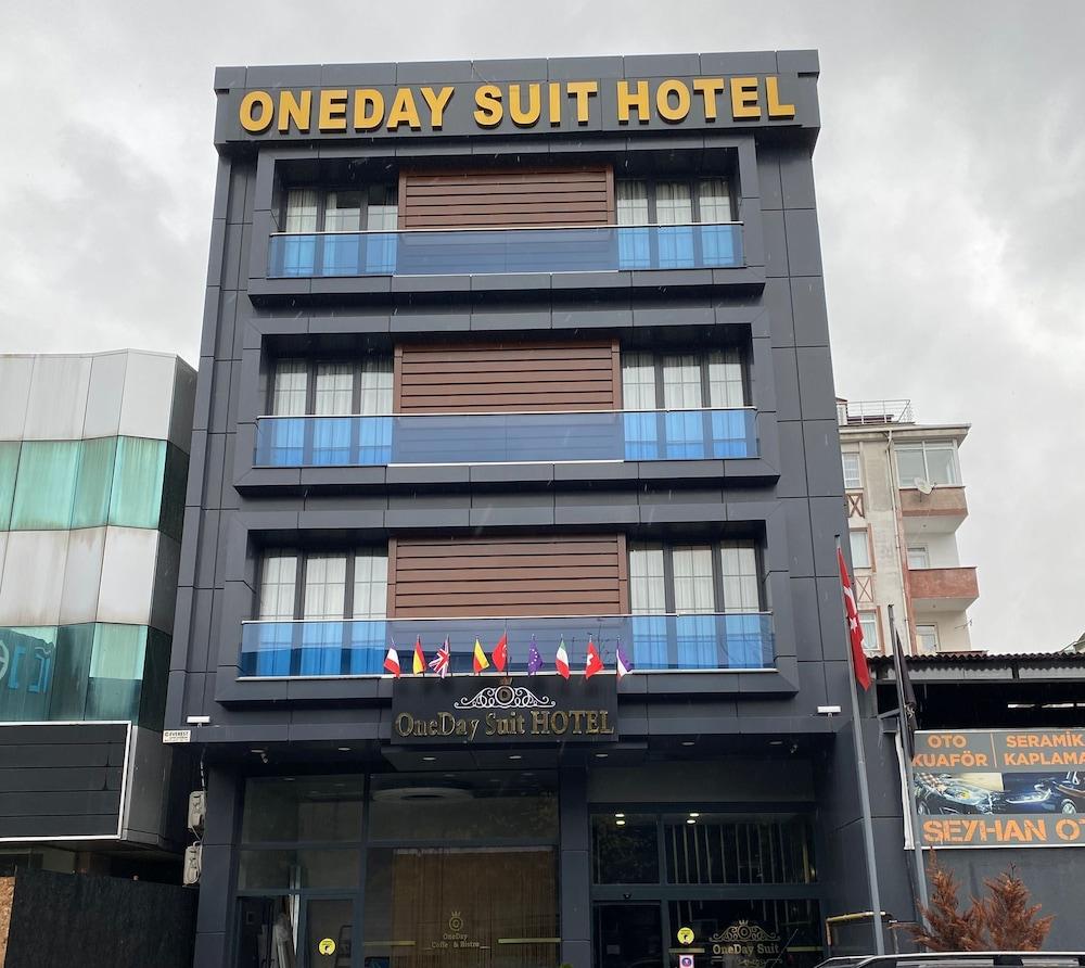 Oneday Suit Hotel - Featured Image