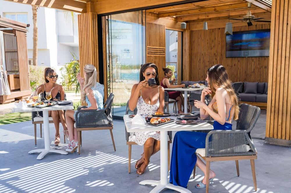 SUNRISE Crystal Bay Resort - Grand Select - Lobby