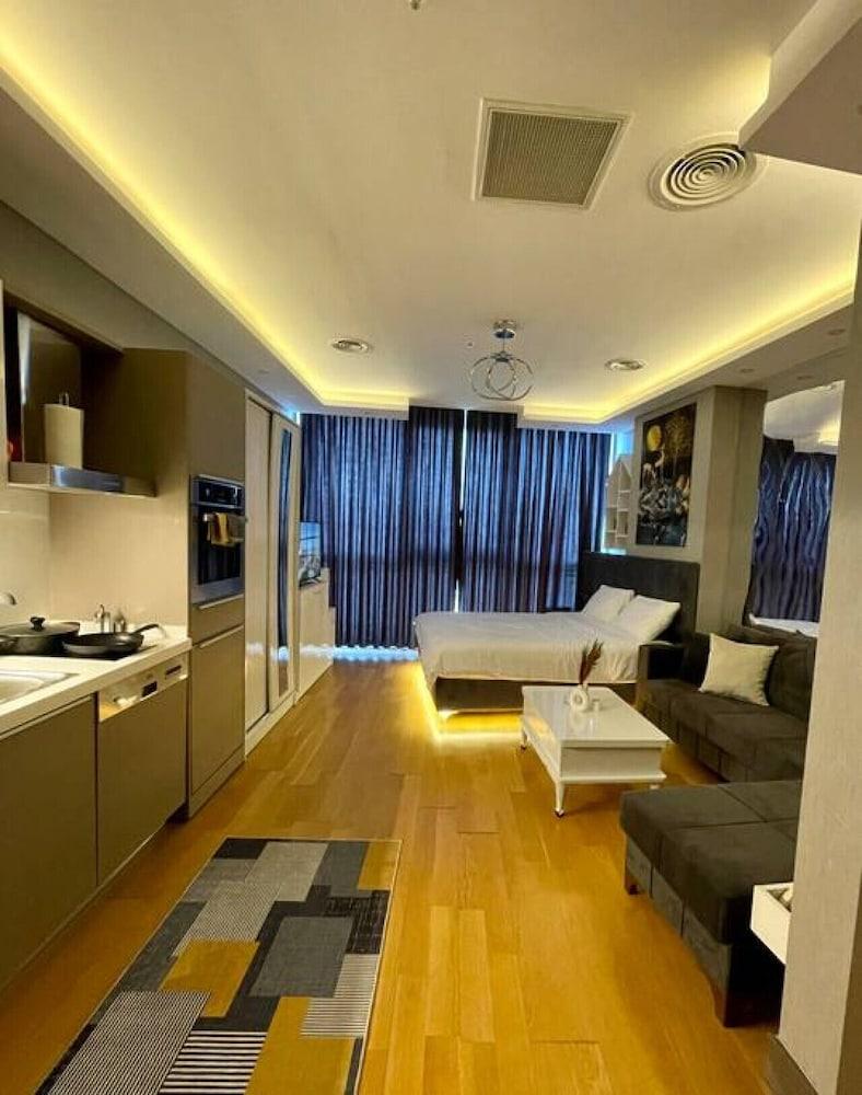 Brand-new Studio Apartment Near Mall of Istanbul - Room