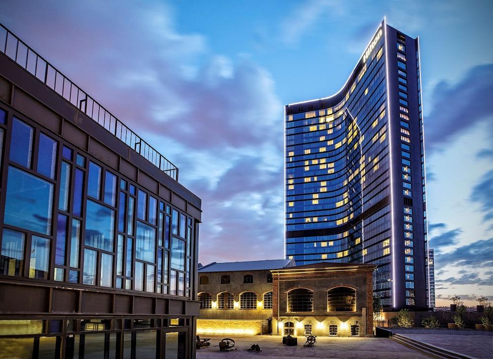 Hilton Istanbul Bomonti Hotel & Conference Center - Featured Image