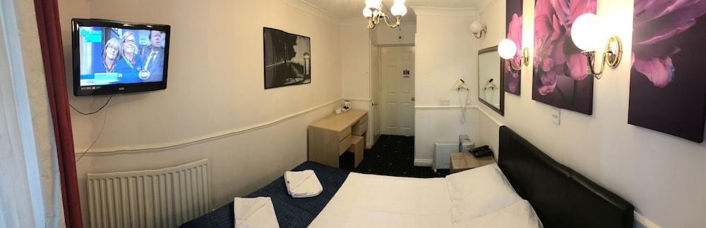سبرينجفيلد هوتل لندن - Room
