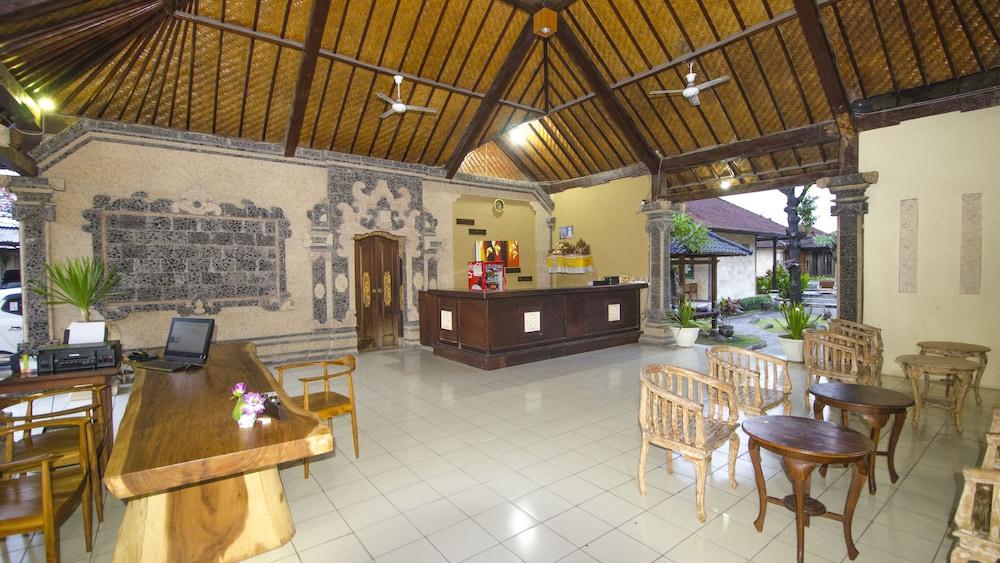 Taman Sari Cottages 2 - Lobby Sitting Area