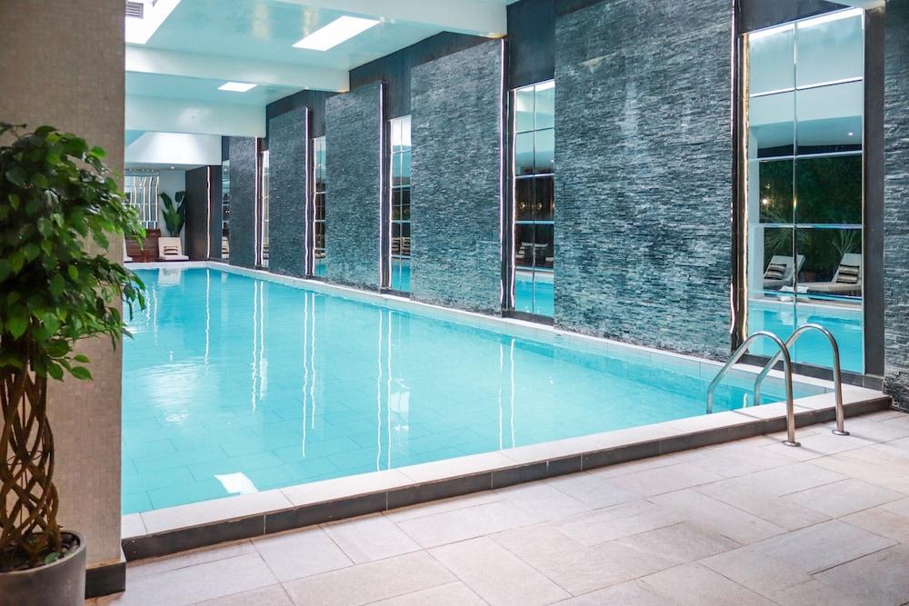 Le Centell Hotel & Spa - Indoor Pool