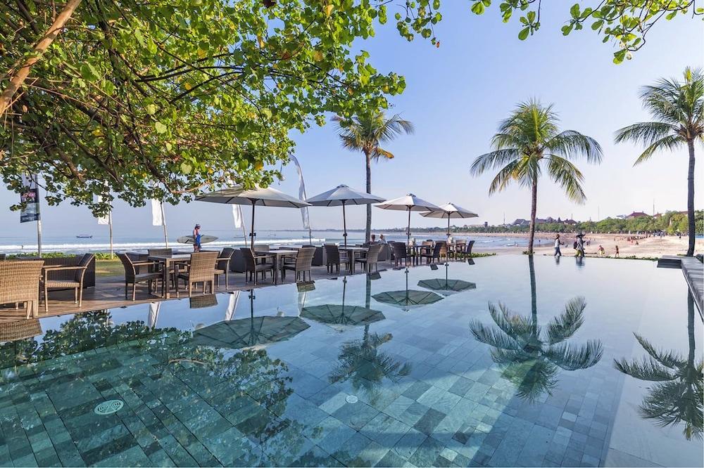 Bali Garden Beach Resort - Infinity Pool