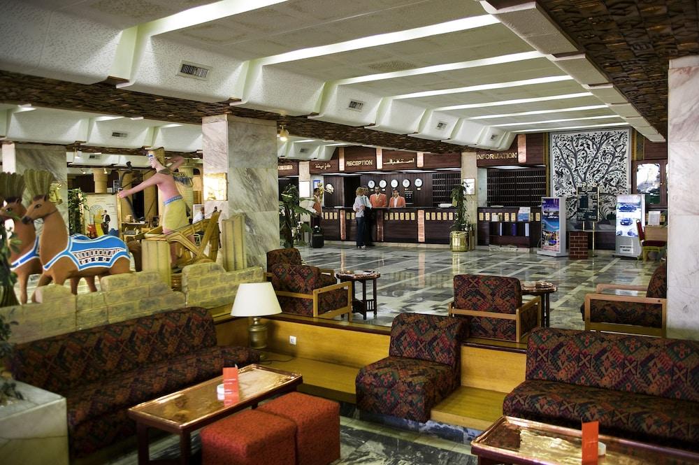 Aracan Eatabe Luxor Hotel - Lobby Lounge