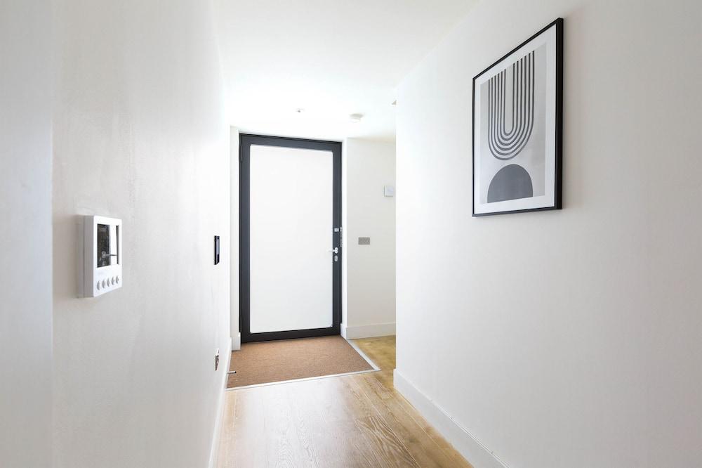 The Battersea Apartments - Interior