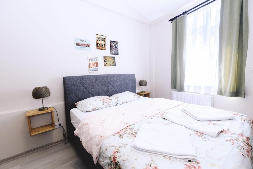 Fully Equipped Room at taksim - Featured Image
