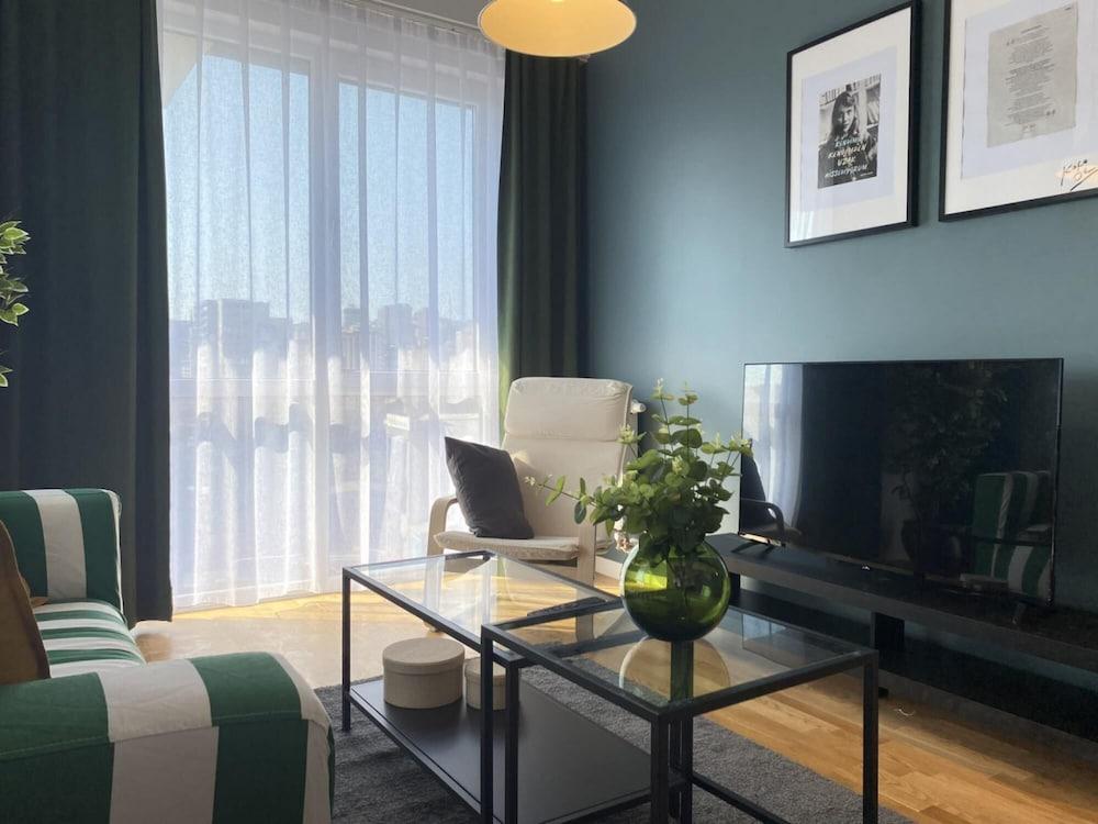 Sleek and Modern Flat in Istanbul - Room