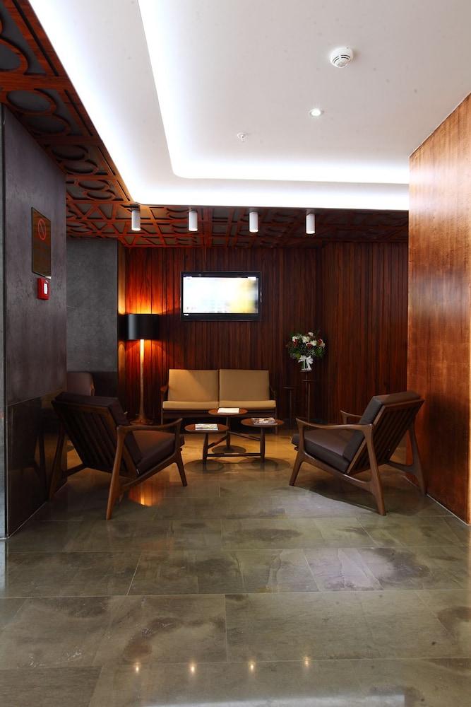 Victory Hotel & Spa Istanbul - Lobby Sitting Area