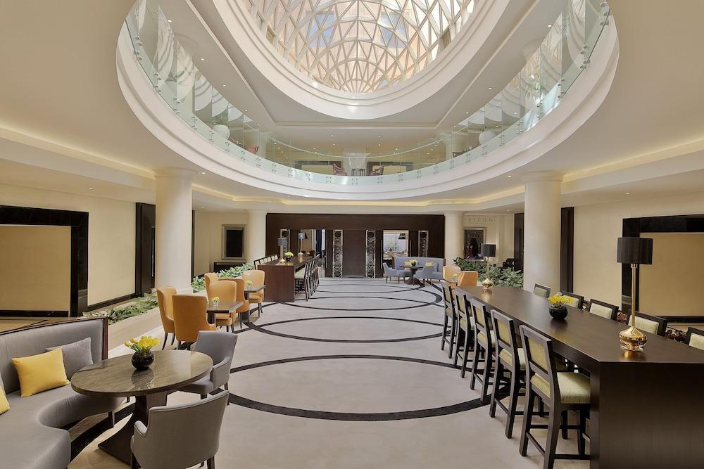 voco Riyadh, an IHG Hotel - Lobby