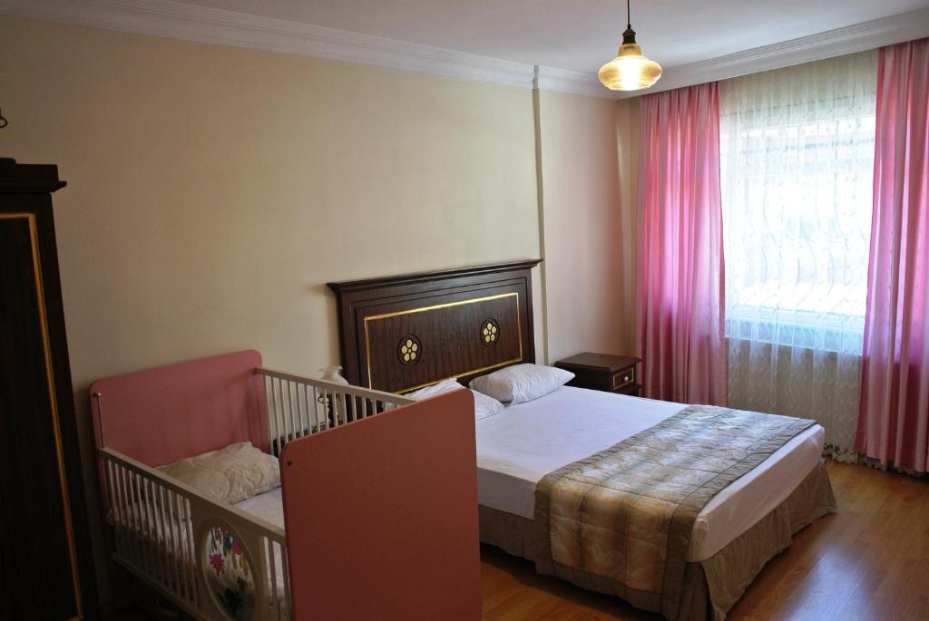 3 Bedrooms Apartment - Other
