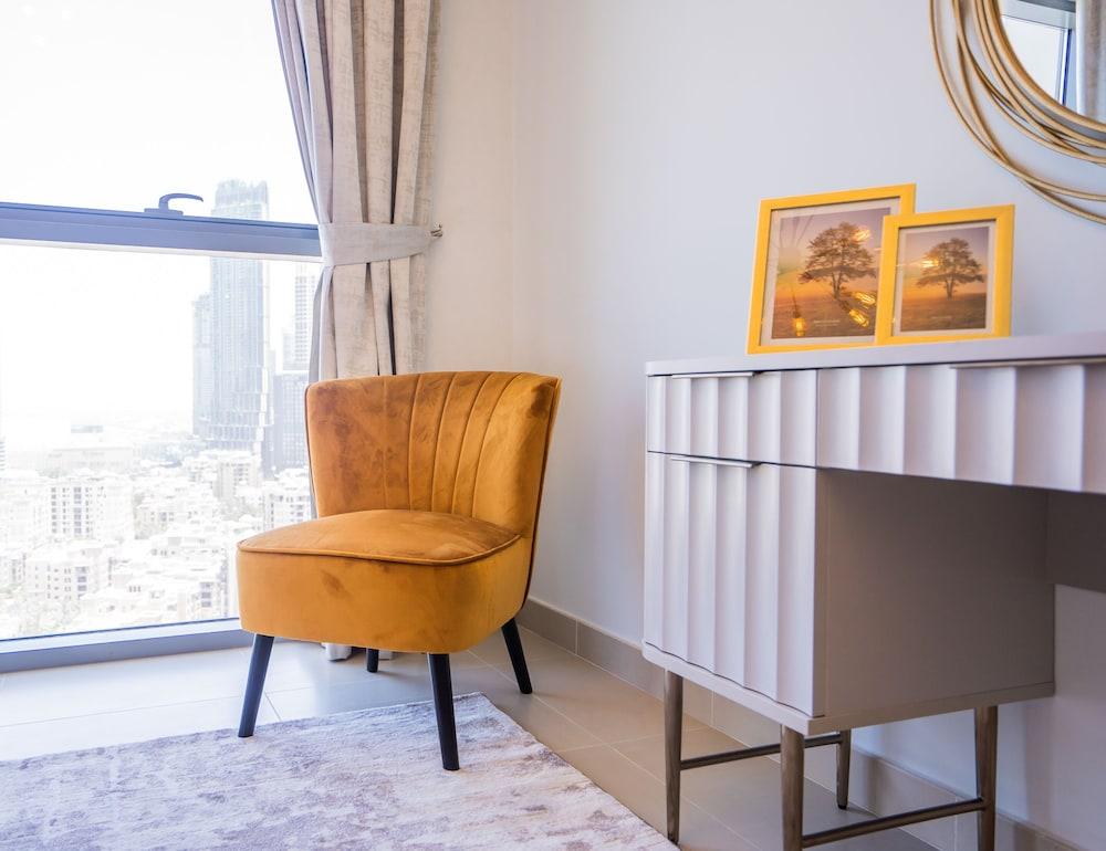 Nasma Luxury Stays - Bellevue - Tower A - Room