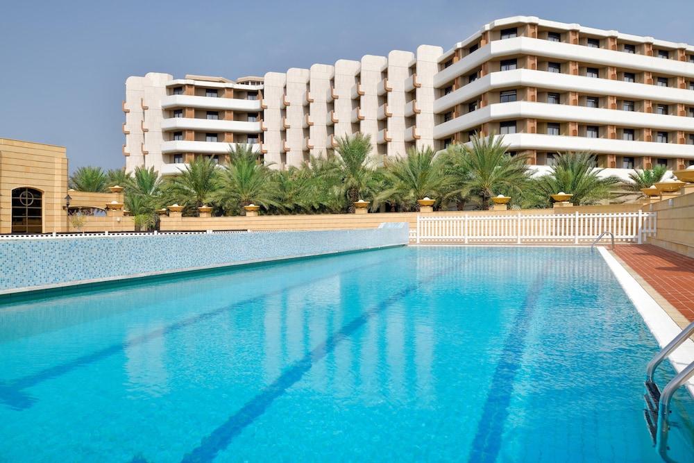 InterContinental Jeddah, an IHG Hotel - Pool