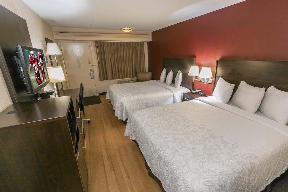Red Roof Inn PLUS+ Washington DC - Rockville - Room