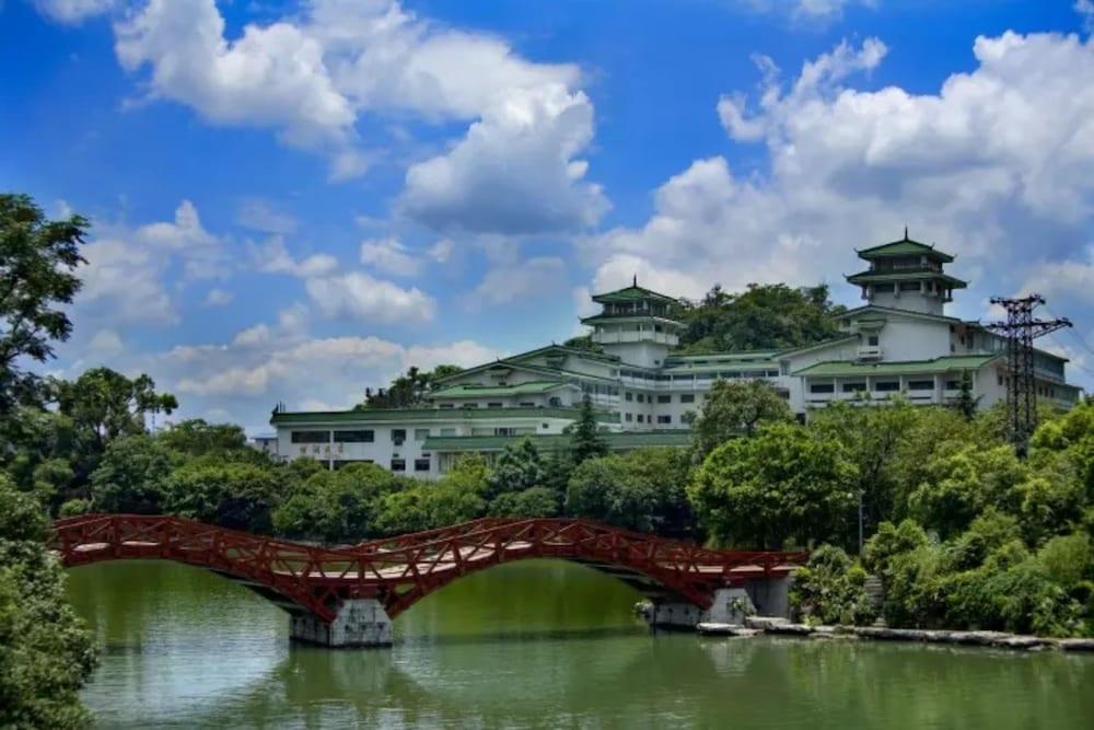 Guilin Park Hotel - Featured Image