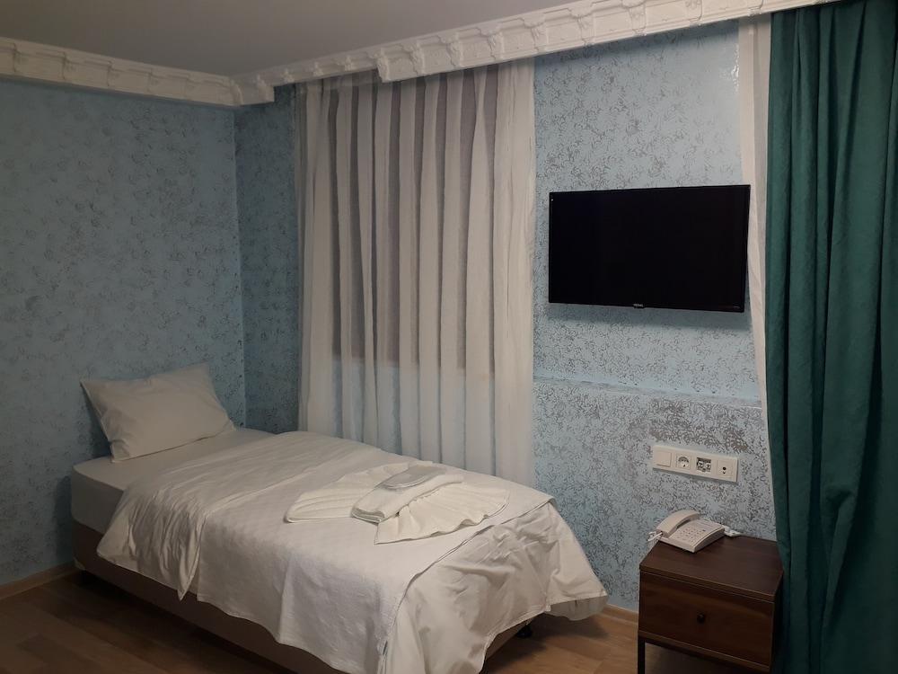 Blue Sail Hotel - Room