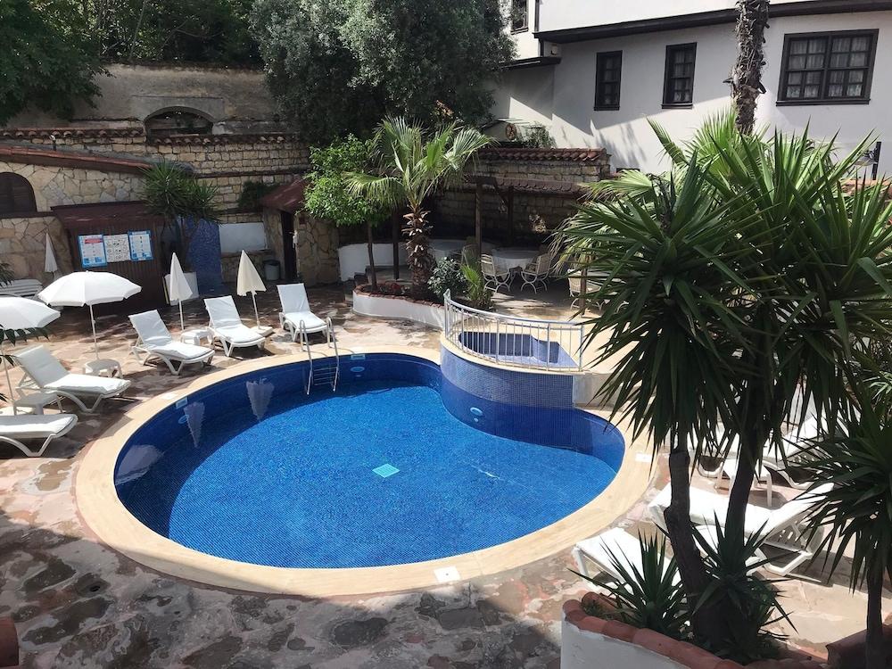 Villa Citronella Boutique Hotel - Pool