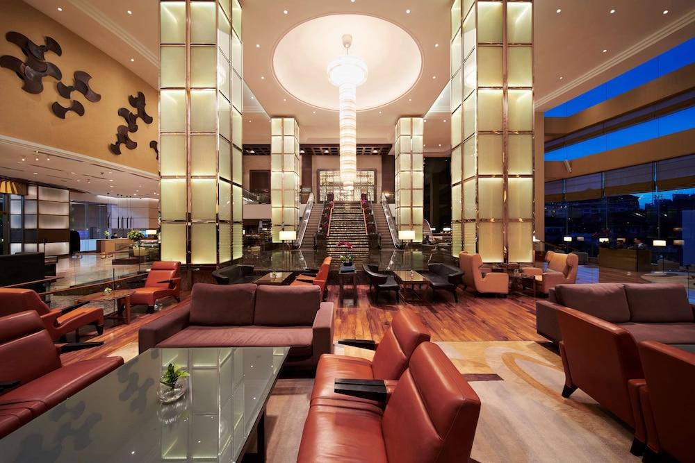 Hilton Kuala Lumpur - Lobby