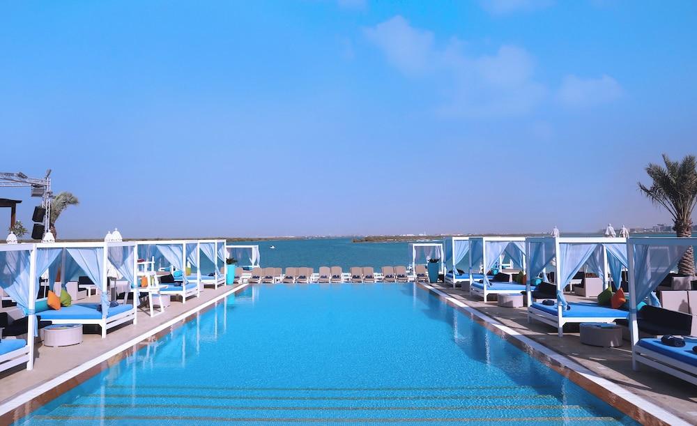 Doubletree By Hilton Abu Dhabi Yas Island Residences - Beach