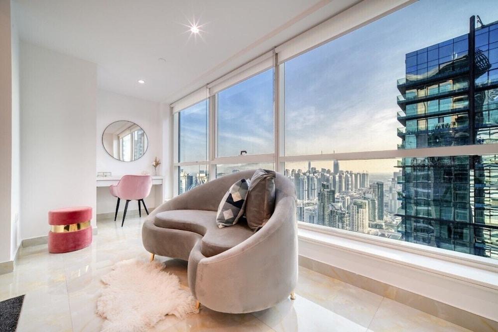 The Marina JBR Skyview Penthouse - Room