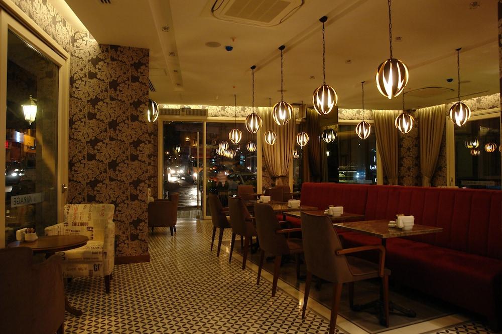 Hotel Le Mirage - Lobby Lounge