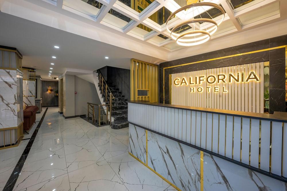 California Hotel - Reception Hall