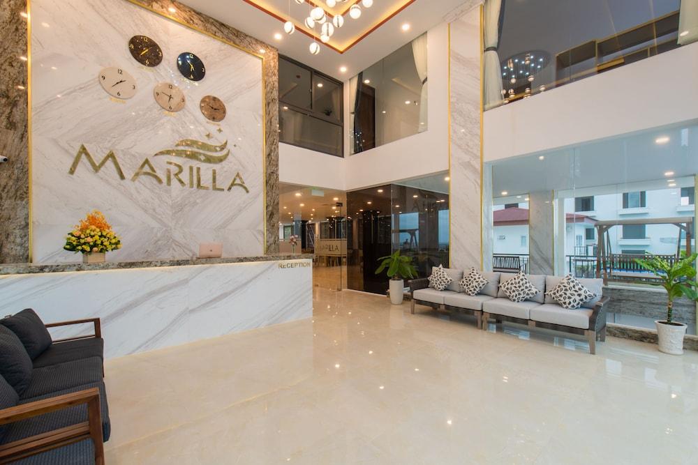 Marilla Hotel - Lobby