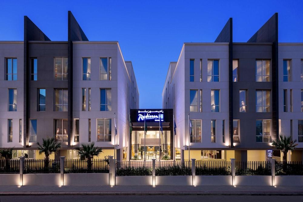 Radisson Blu Residence Dhahran - Exterior