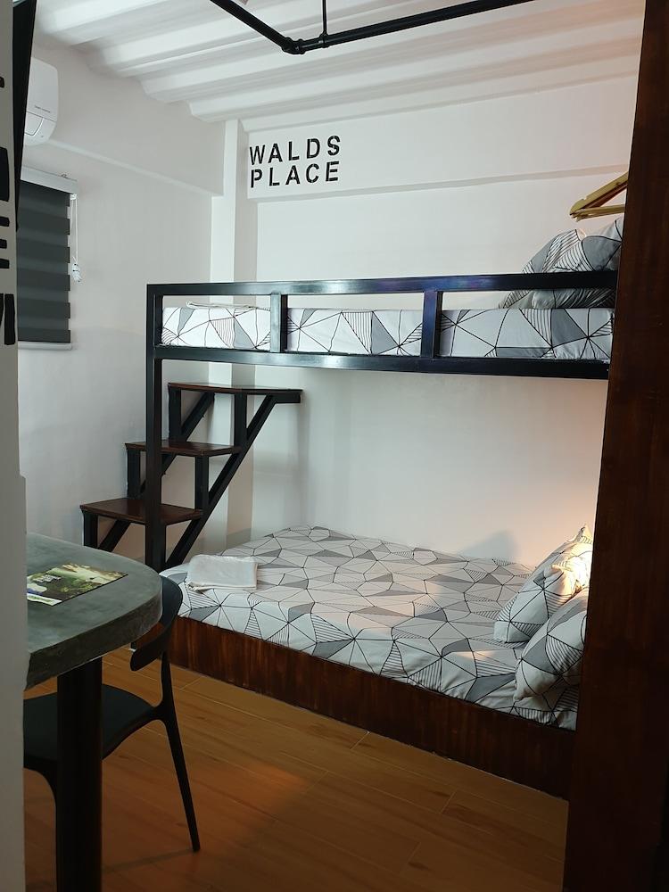Wald's Place - Room